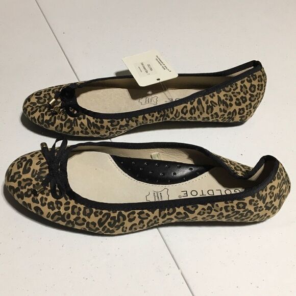 Gold Toe Leopard Print Slip On Delvina Flats (A11) - Picture 2 of 6